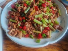 -虹海圣肉饼店家常菜馆