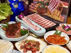 -小花花炭火烤肉·十五年延吉风味(左家庄店)