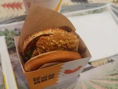 -麦当劳(卫星广场店)