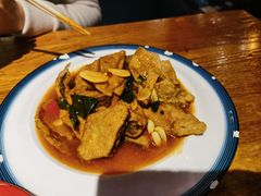 -柴窝堡22号辣子鸡·传承新疆菜