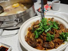 -肥仔文澳门猪骨煲(南京西路店)