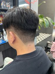 -老肖男士理发店