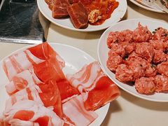 -爱客得牛排海鲜烤肉·火锅自助(春熙路黑金好店)