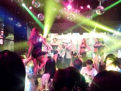 IMG_20140216_001205-HiIbiza酒吧