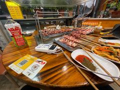 -哈尔滨小酒馆·鲜肉现穿自助烧烤(康新花园店)