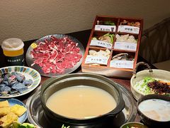 -芸鲜季·云南野生菌餐厅· 云南风物味研社(闵行店)