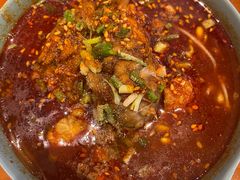 -爆炸头阿姨小四川正宗川味小吃(无任何分店)