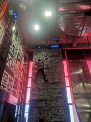 -嗨翻Hi-Fun竞技主题乐园·蹦床团建生日聚会(五棵松华熙店)