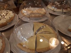 -Pie Bird(新闸路店)