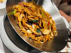 干锅脆笋-大铁勺新津菜(熙悦汇店)