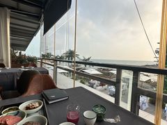 -靓湾海鲜·海景餐厅(小麦岛店)