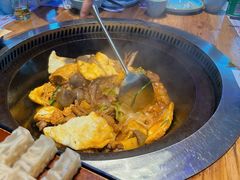 -山河屯铁锅炖·非遗东北菜(南山店)