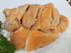 椰子水煲文昌鸡-糟粕醋·椰苑海南菜餐厅(亚龙湾天域酒店)