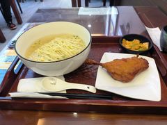 -百年老字号·观振兴蟹黄面·三虾面·苏式面(观前街富仁坊巷店)
