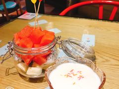 -粤港湾砂锅粥·宵夜(宝龙店)