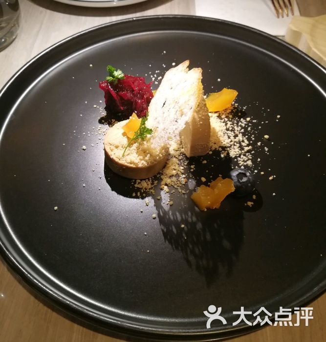 法式鹅肝酱脆面包