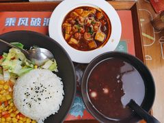 -海盗虾饭·剥好的小龙虾饭(SOHO尚都店)