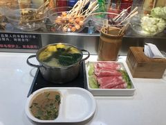 -百品聚旋转火锅(号外店)
