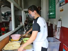 -高群生逍遥胡辣汤(城东路店)