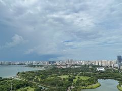 -万绿园