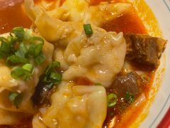 -八二小区抄手(龙湖上城天街店)