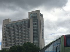 -上海第二工业大学(金海路校区)