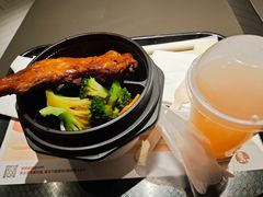 港式烧味脆皮大鸡腿饭-肯德基(西单商场店)