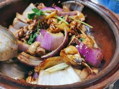 鸡煲-胡须佬鸡煲四季火锅(龙珠大道店)