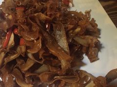 -自贡盐帮菜·玩辣餐厅(樱花园西街店)