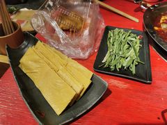 -谭鸭血老火锅(娄星区长青街店)
