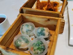 鲜虾菠菜饺-粤式早茶希朋喜宴