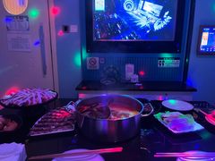 -唯爱KTV聚会餐厅(仙林东城汇店)