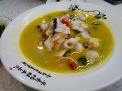 -龙泽园私房菜·地道南京味 ·招牌大鱼头(油坊桥店)