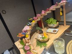 -山川小町·极番烧肉(新地假日广场店)