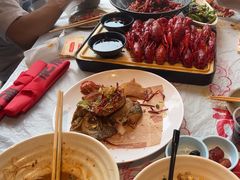-肥肥虾庄·金牌油焖大虾(杨园滨江时代walk店)