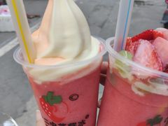 -十二中草莓冰·红豆沙冰屋(十二中店)