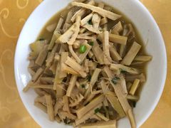 -天乐农家鱼头王(天目湖店)