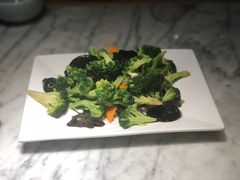 -小菜园新徽菜(南通崇川金鹰店)