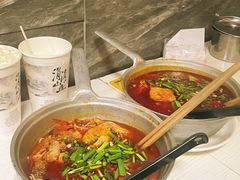 -铁锅哥米线