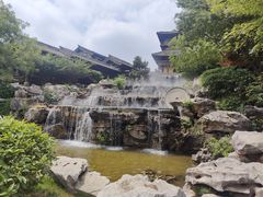 -茅山东方盐湖城景区