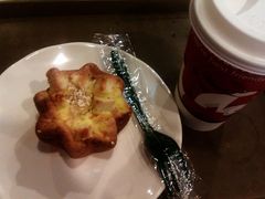 焦糖玛琪朵&nbsp;焦糖布丁面包-星巴克(红房子店)