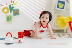 -小脚丫专业儿童摄影店