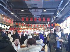 大堂-八一好吃街·高品美食广场