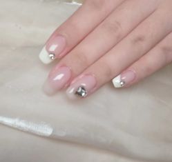 -天生爱美甲