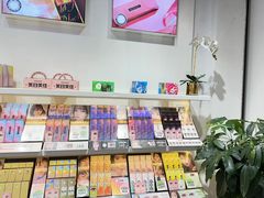 -4iNLOOK美瞳店(上海日月光中岛店)