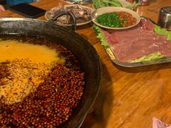 -岗上渣渣老火锅(两路口店)