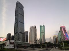 -荔枝公园-小平画像广场