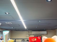 -BHC炸鸡(明洞总店)