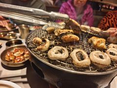 活烤鳗鱼-草家酱蟹炭火烤肉店(珲春南路一店)