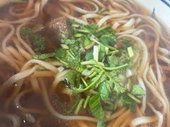 -头壹号  羊汤·饸饹面·大油条(嘉华店)
